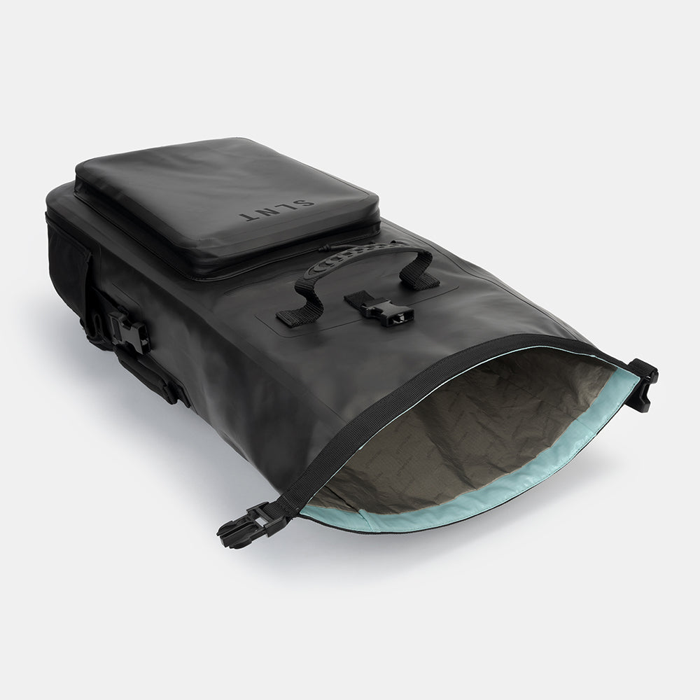 Waterproof Faraday Backpack 20L Expanded
