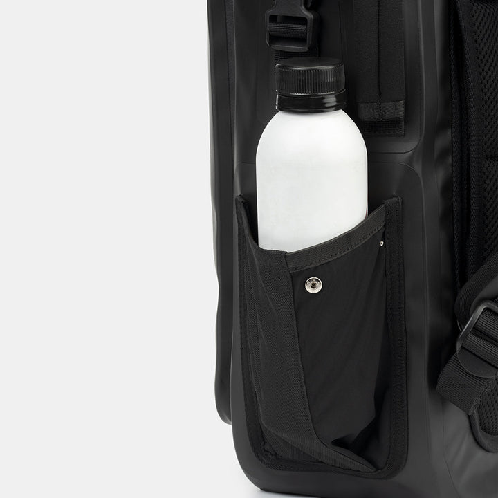 Waterproof Faraday Backpack 20L Expanded